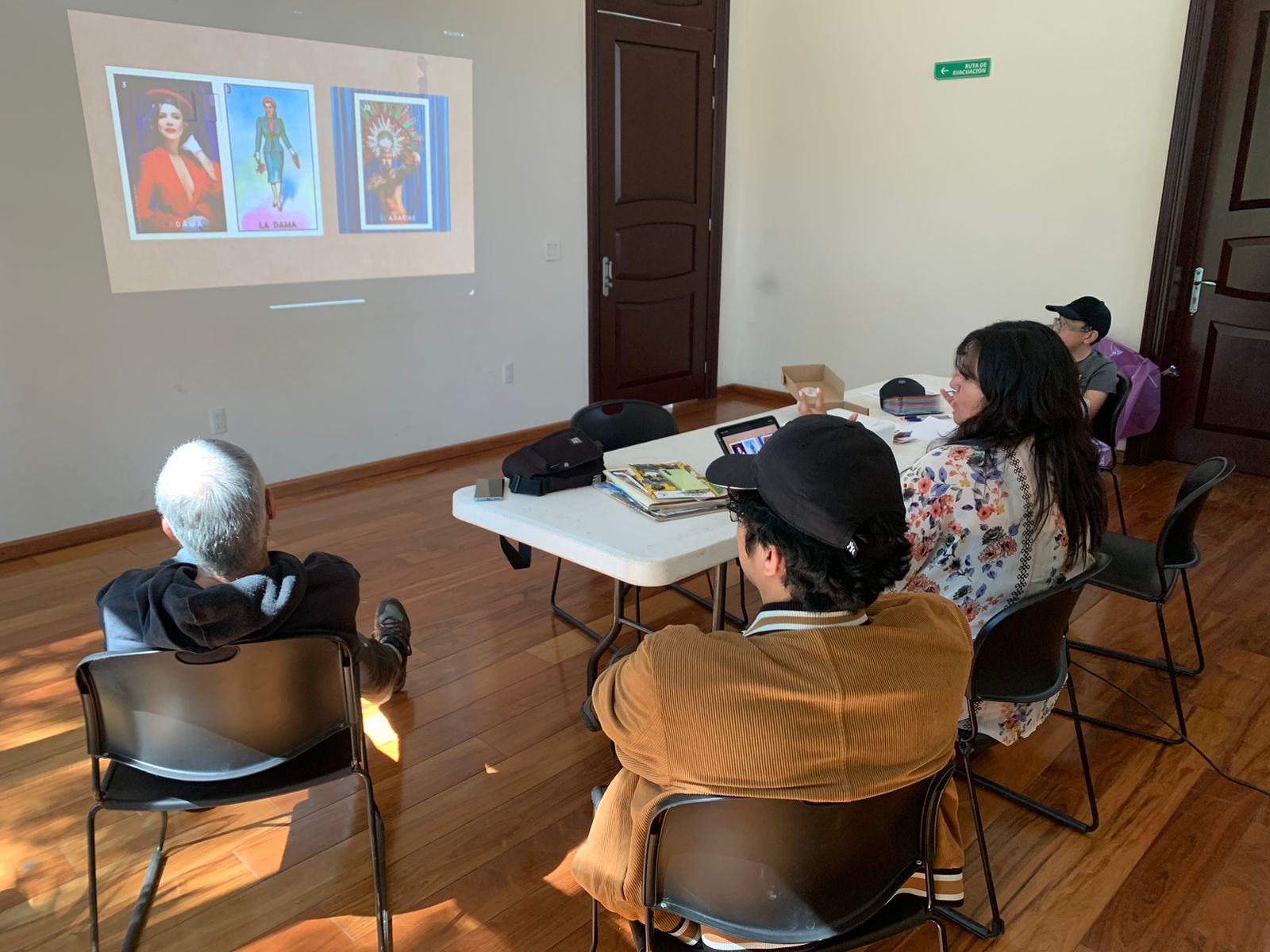 Actividad Cultural Comunitaria: Recuerdos en corto